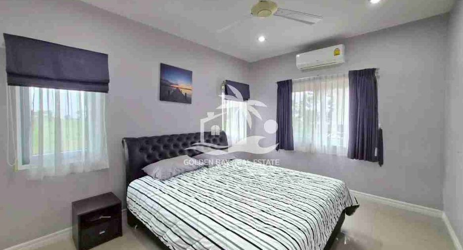 For rent 4 bedrooms house in Bang Lamung, Chonburi