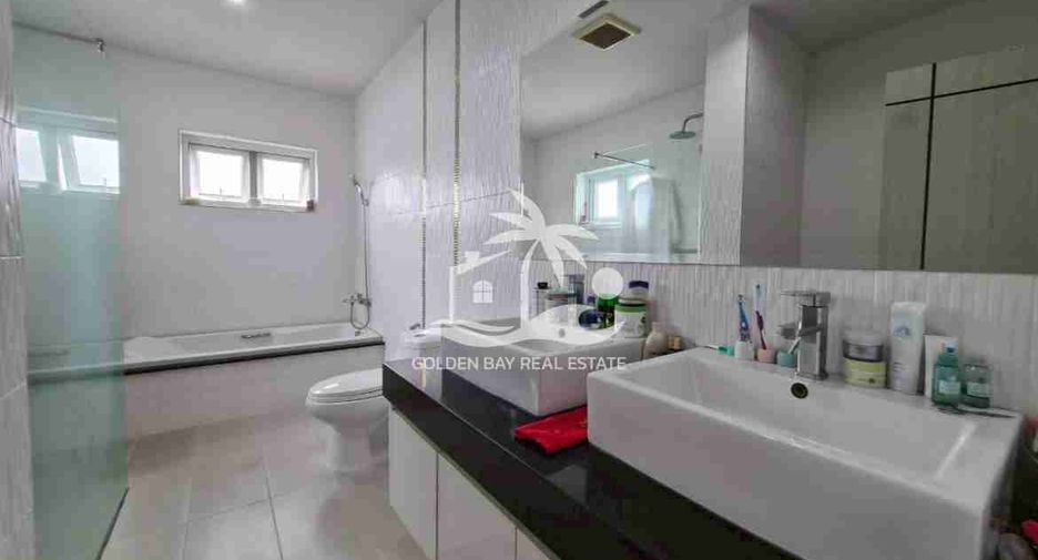 For rent 4 bedrooms house in Bang Lamung, Chonburi