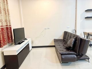 À louer 3 chambres maison à Si Racha, Chonburi