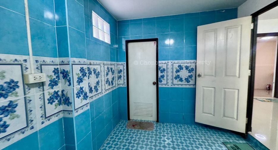 For rent 4 bedrooms house in Si Racha, Chonburi