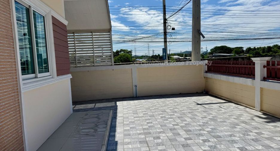 For rent 4 bedrooms house in Si Racha, Chonburi
