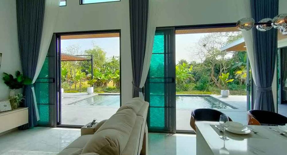 For sale 3 bedrooms villa in Saraphi, Chiang Mai