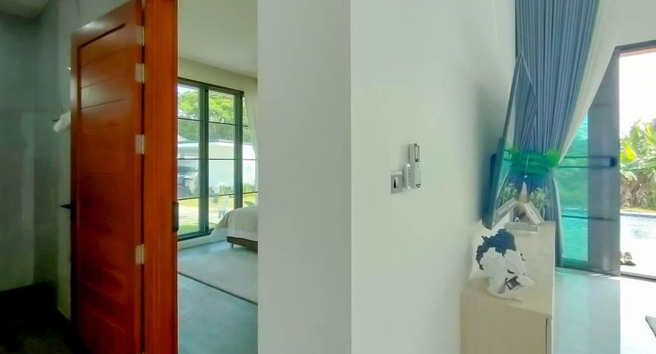 For sale 3 bedrooms villa in Saraphi, Chiang Mai