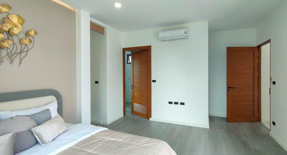 For sale 3 bedrooms villa in Saraphi, Chiang Mai