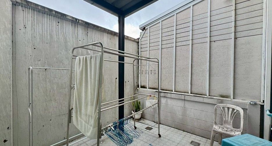 For sale 2 bedrooms house in Prawet, Bangkok