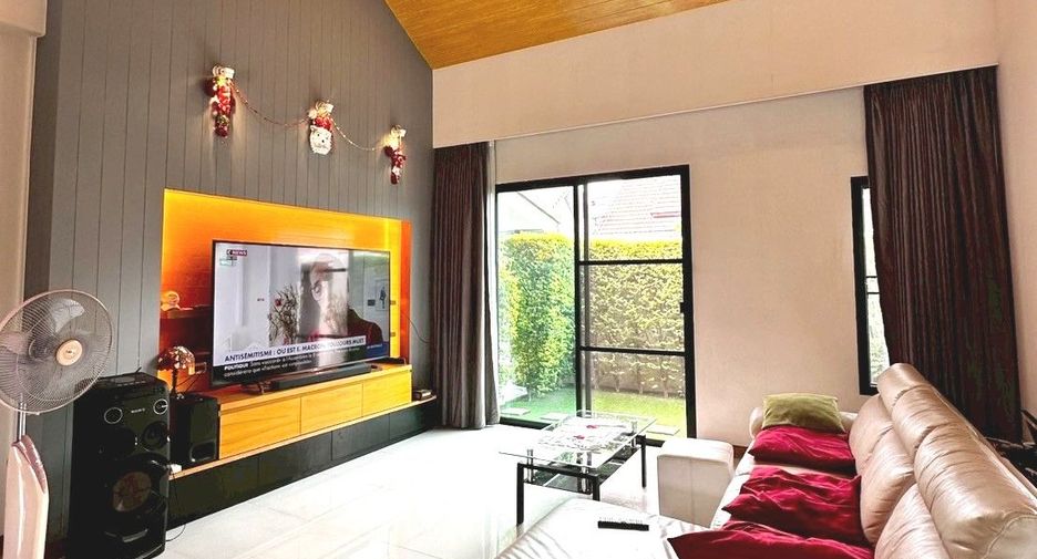 Haus zum Kauf mit 3 Zimmer in Bang Lamung, Chonburi