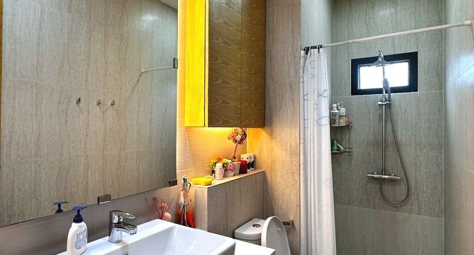 Haus zum Kauf mit 3 Zimmer in Bang Lamung, Chonburi