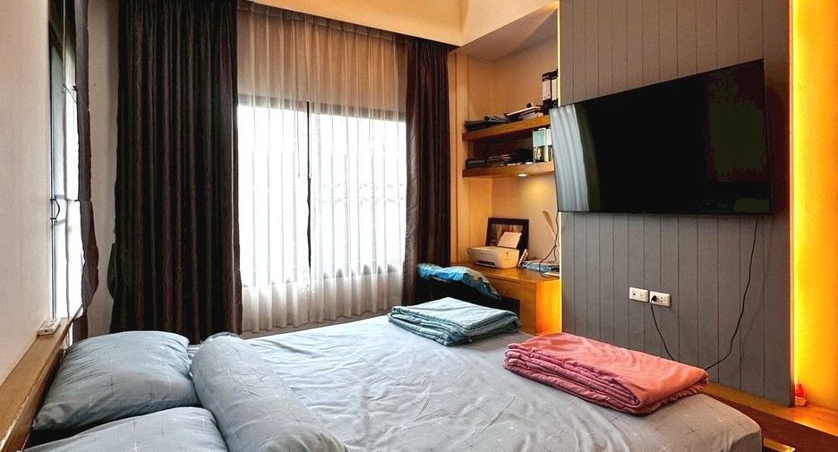 Haus zum Kauf mit 3 Zimmer in Bang Lamung, Chonburi