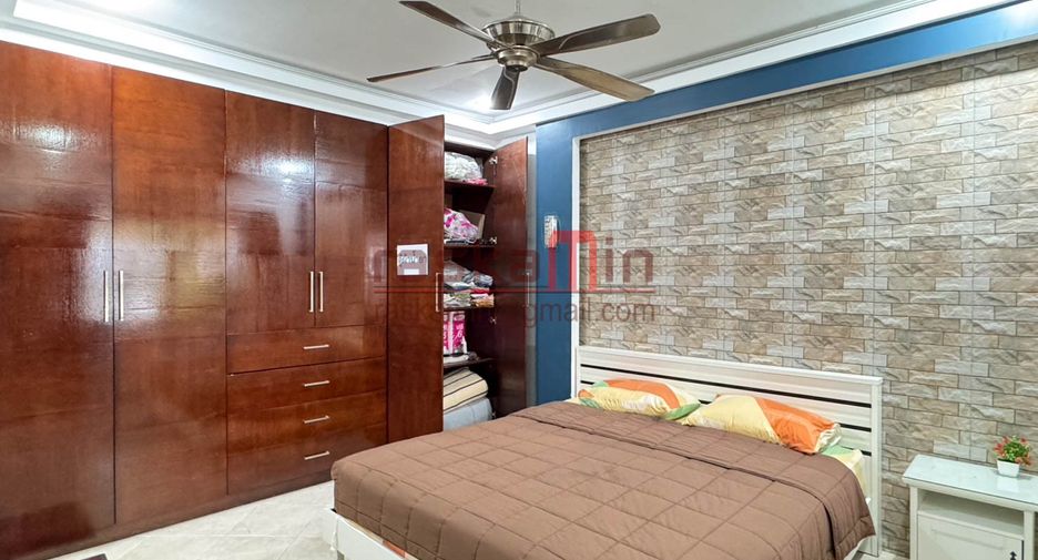 Villa zum Kauf mit 2 Zimmer in Bang Lamung, Chonburi