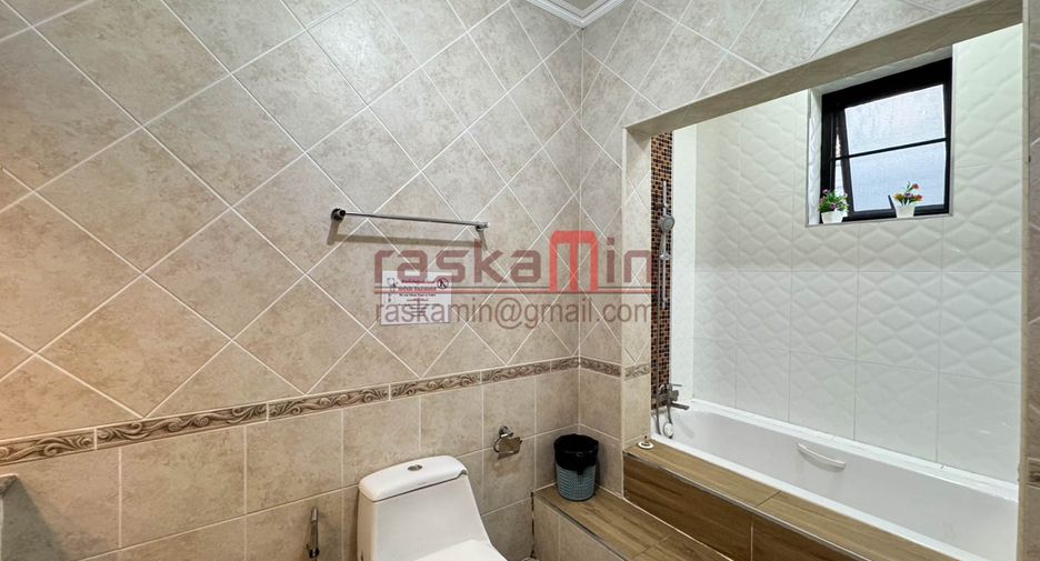 Villa zum Kauf mit 2 Zimmer in Bang Lamung, Chonburi