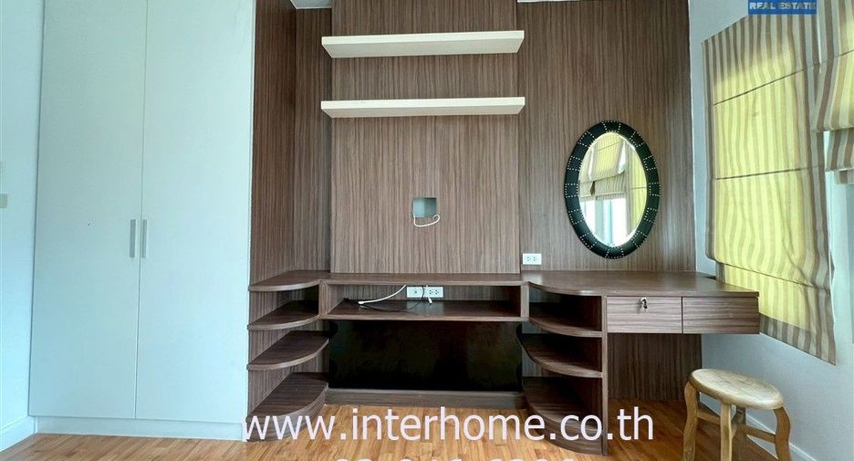 For rent and for sale 3 bedrooms townhouse in Pak Kret, Nonthaburi