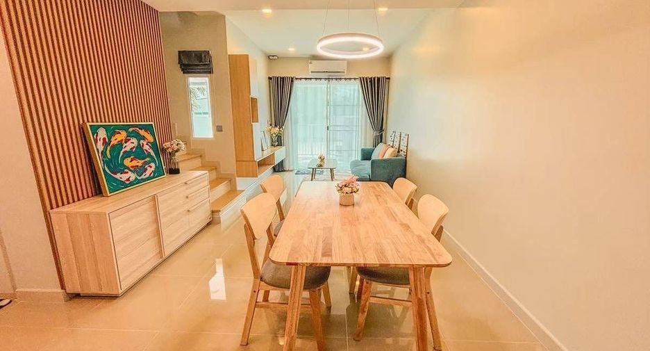 For rent 3 bedrooms house in San Kamphaeng, Chiang Mai