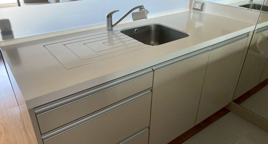 Wohnung zur Miete mit 1 Zimmer in Sathon, Bangkok