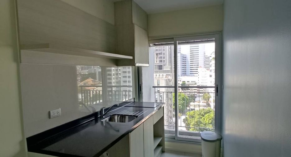 For sale 1 bed condo in Sathon, Bangkok