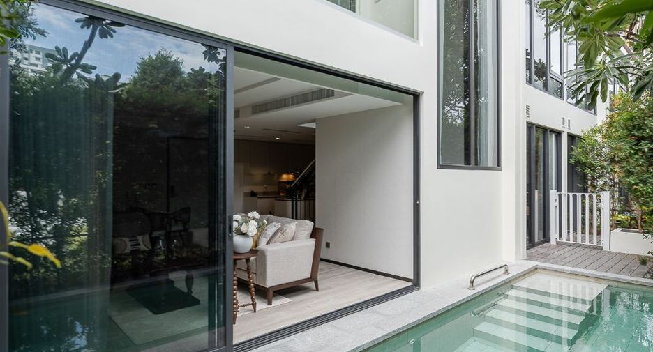 For sale 3 bedrooms villa in Hua Hin, Prachuap Khiri Khan