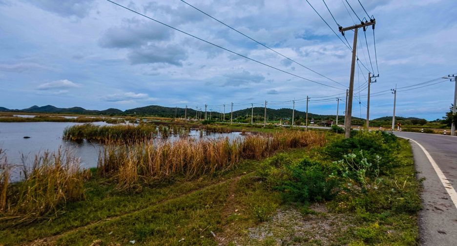 Terreno en venta en Sam Roi Yot, Prachuap Khiri Khan