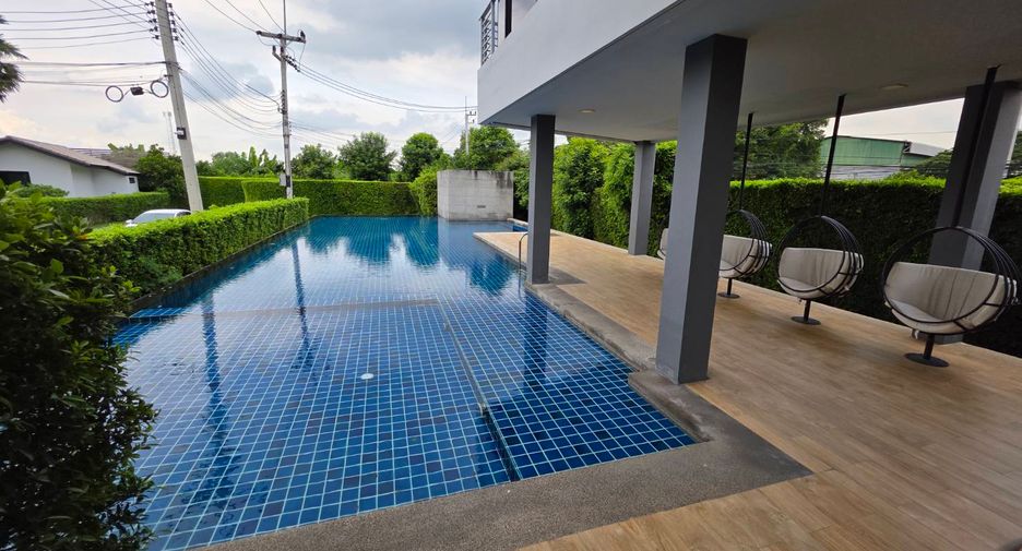 For sale 4 bedrooms house in Khlong Luang, Pathum Thani