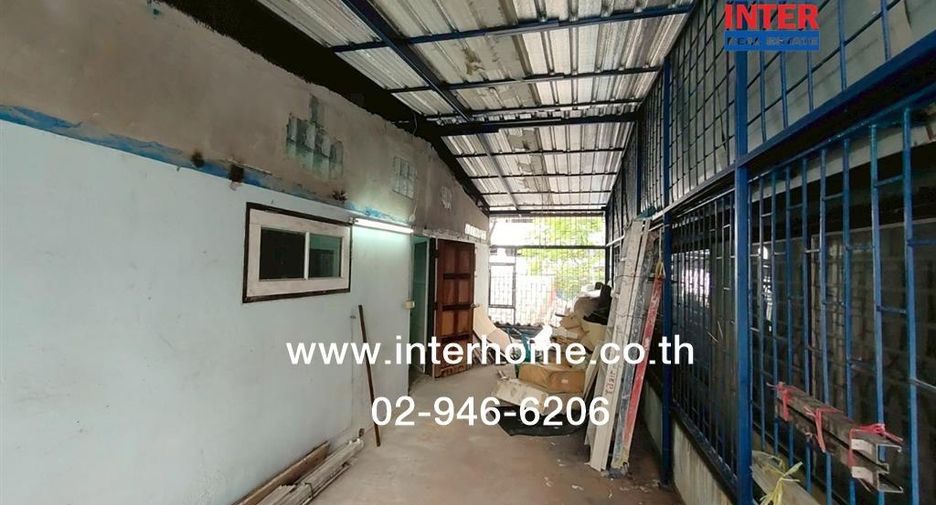 For rent 7 bedrooms house in Wang Thonglang, Bangkok