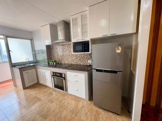 Reihenhaus zur Miete mit 3 Zimmer in Huai Khwang, Bangkok