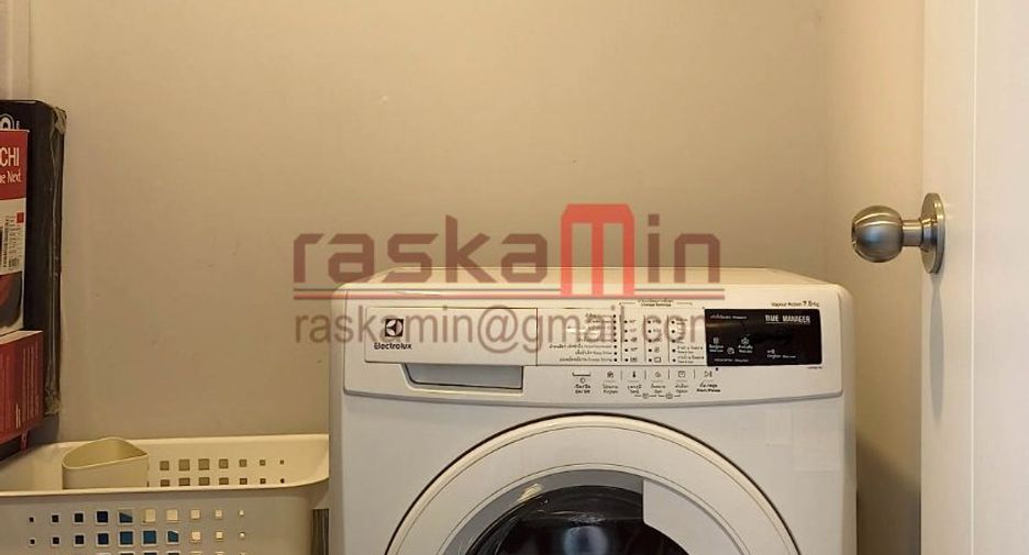 For rent 3 bedrooms condo in Bang Lamung, Chonburi