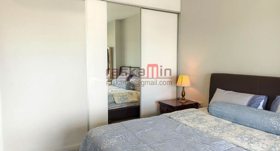 For rent 3 bedrooms condo in Bang Lamung, Chonburi