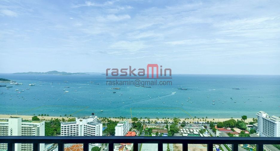 For rent 3 bedrooms condo in Bang Lamung, Chonburi