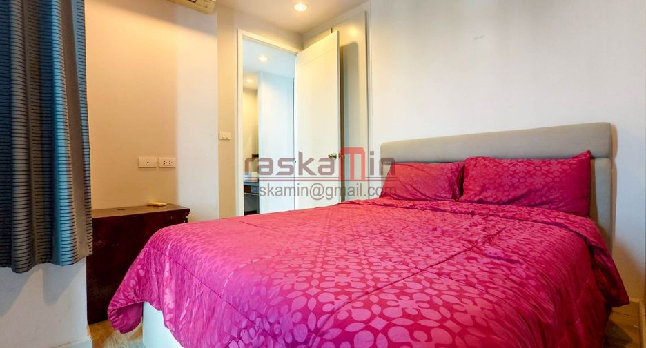 For rent 3 bedrooms condo in Bang Lamung, Chonburi
