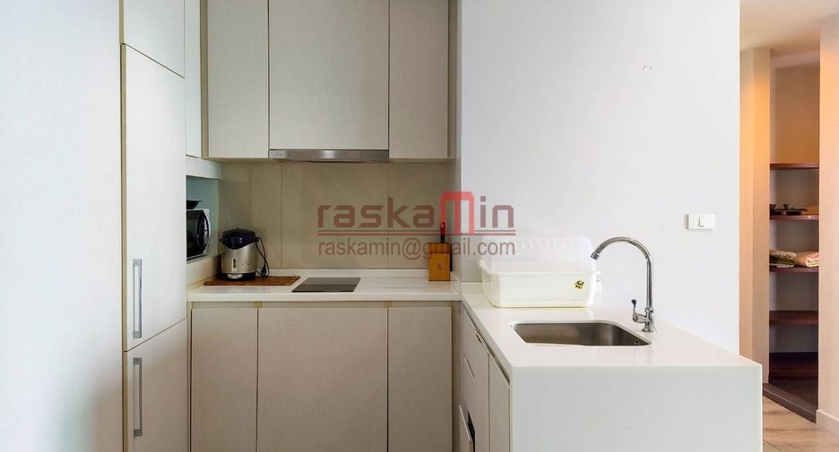 For rent 3 bedrooms condo in Bang Lamung, Chonburi