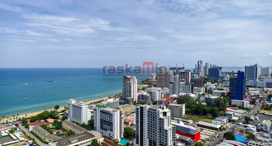 For rent 3 bedrooms condo in Bang Lamung, Chonburi