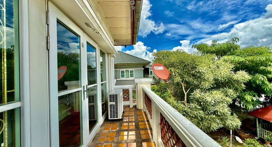 For sale 4 bedrooms house in Mueang Nonthaburi, Nonthaburi