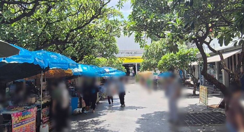 For sale 3 bedrooms retail Space in Phra Nakhon, Bangkok