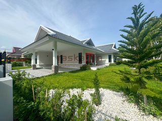 Casa en venta de 3 habitaciones en Bang Lamung, Chonburi
