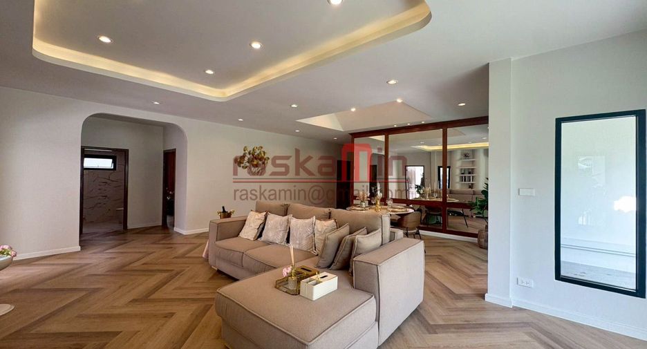 Haus zum Kauf mit 3 Zimmer in East Pattaya, Pattaya