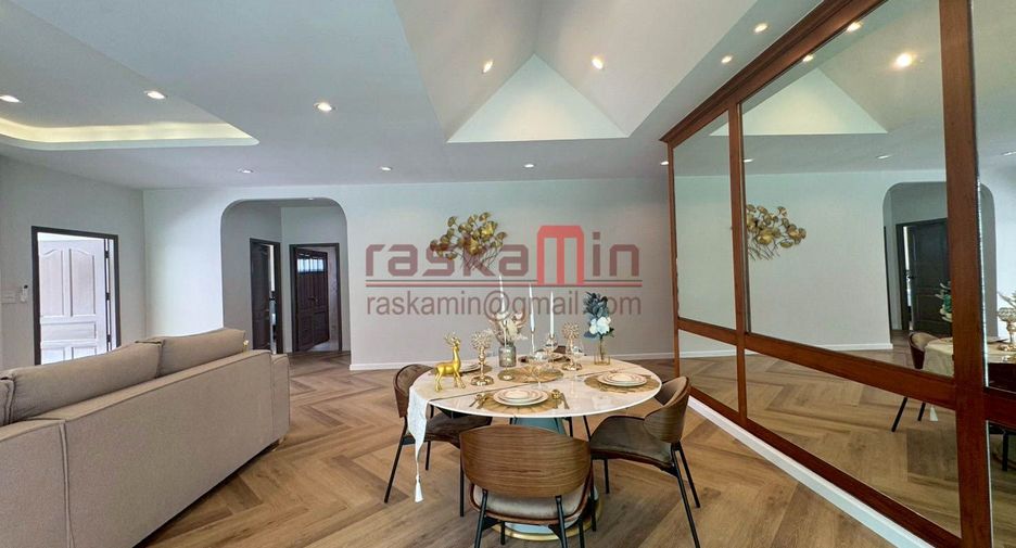 Haus zum Kauf mit 3 Zimmer in East Pattaya, Pattaya