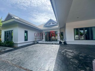 出售 3 卧室 别墅 在 Bang Lamung, Chon Buri