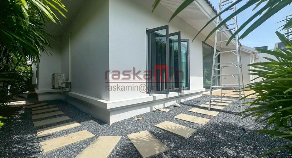 Villa zum Kauf mit 3 Zimmer in Bang Lamung, Chonburi