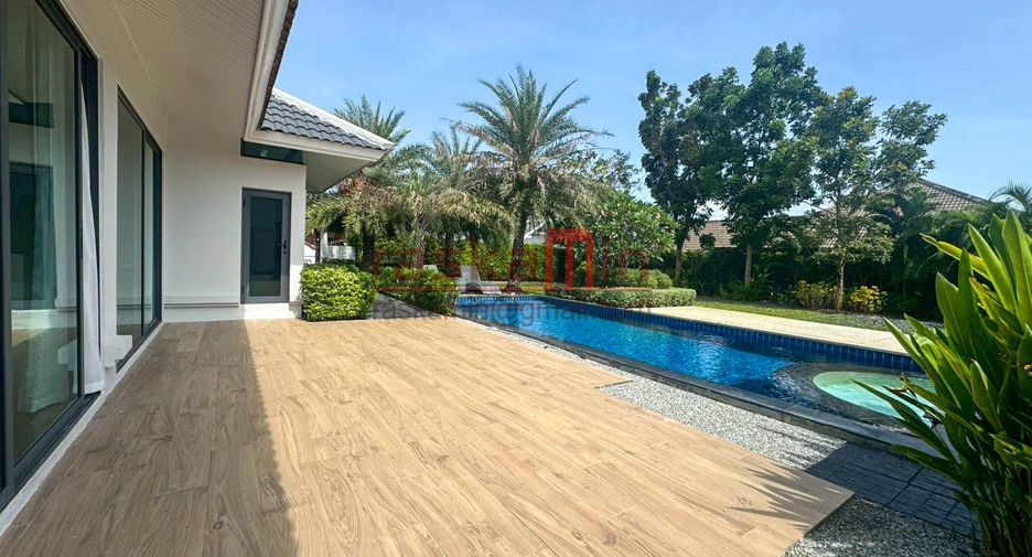 Villa zum Kauf mit 3 Zimmer in Bang Lamung, Chonburi