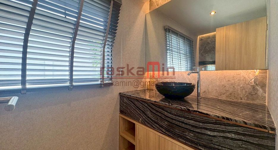 Villa zum Kauf mit 3 Zimmer in Bang Lamung, Chonburi