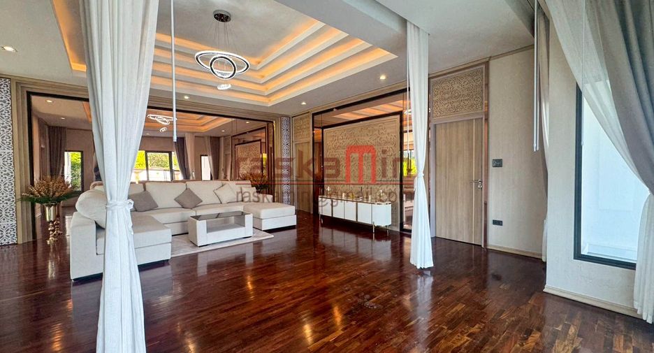 Villa zum Kauf mit 3 Zimmer in Bang Lamung, Chonburi