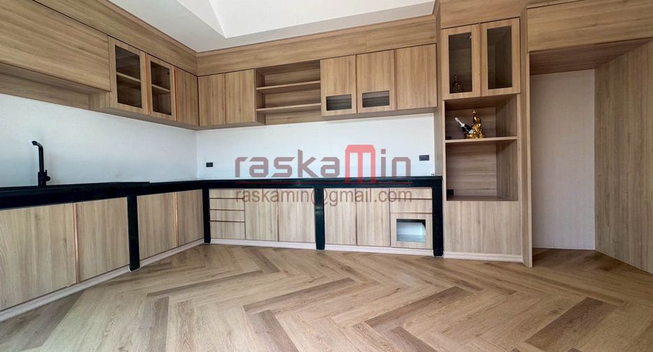 Villa zum Kauf mit 3 Zimmer in Bang Lamung, Chonburi