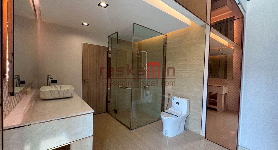 Villa zum Kauf mit 3 Zimmer in Bang Lamung, Chonburi