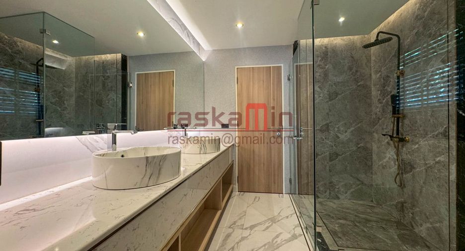 Villa zum Kauf mit 3 Zimmer in Bang Lamung, Chonburi
