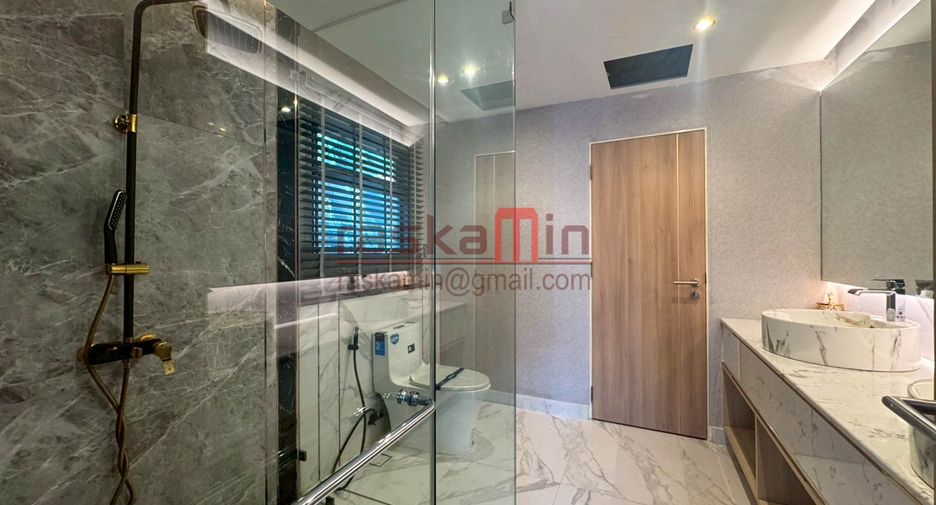 Villa zum Kauf mit 3 Zimmer in Bang Lamung, Chonburi