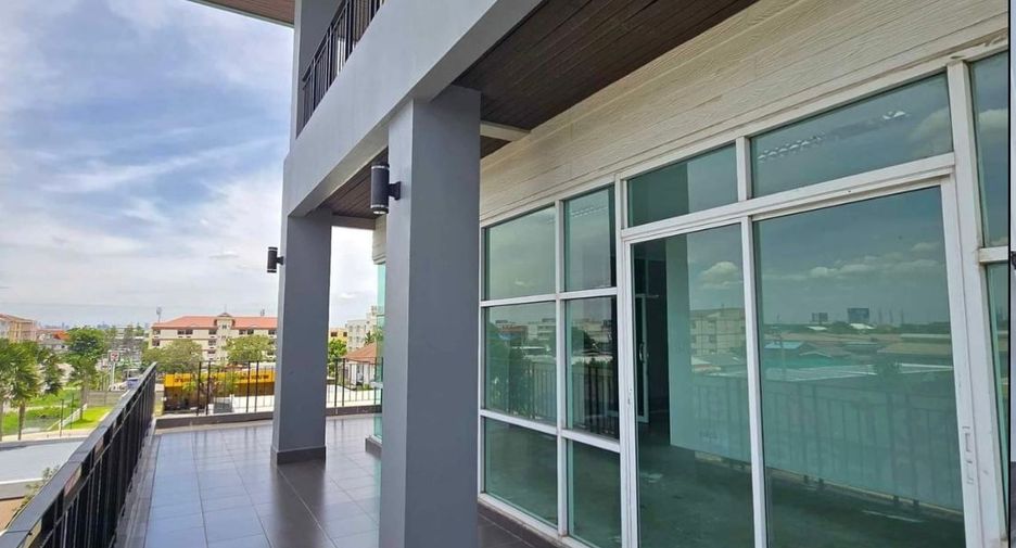 For sale office in Saphan Sung, Bangkok
