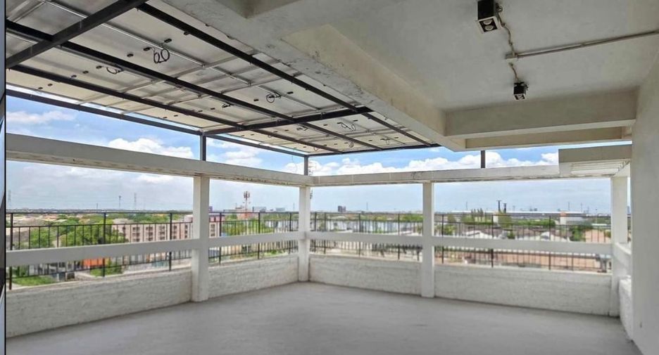 For sale office in Saphan Sung, Bangkok