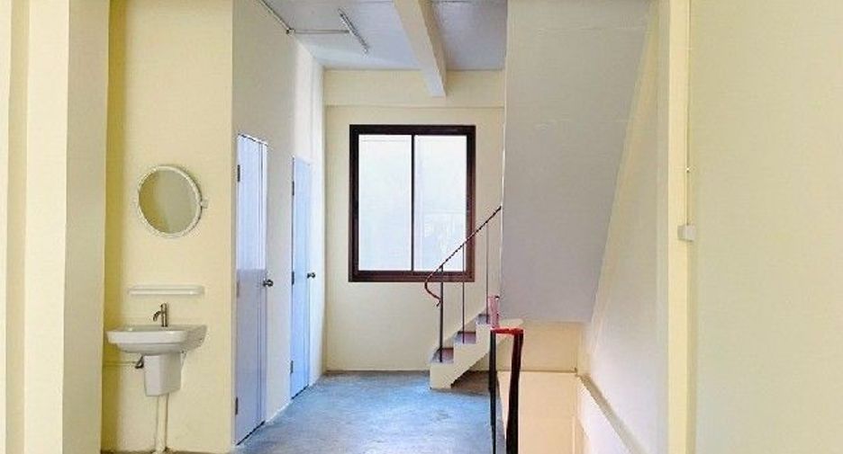 Local comercial en venta de 1 habitaciones en Mueang Nonthaburi, Nonthaburi