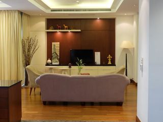 À louer 3 chambres condo à Pathum Wan, Bangkok