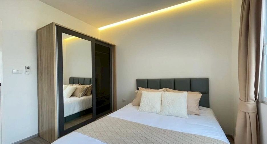 Casa adosada en alquiler y en venta de 3 habitaciones en Prawet, Bangkok