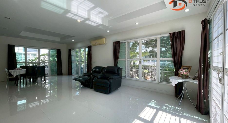 For sale 4 bedrooms house in Prawet, Bangkok