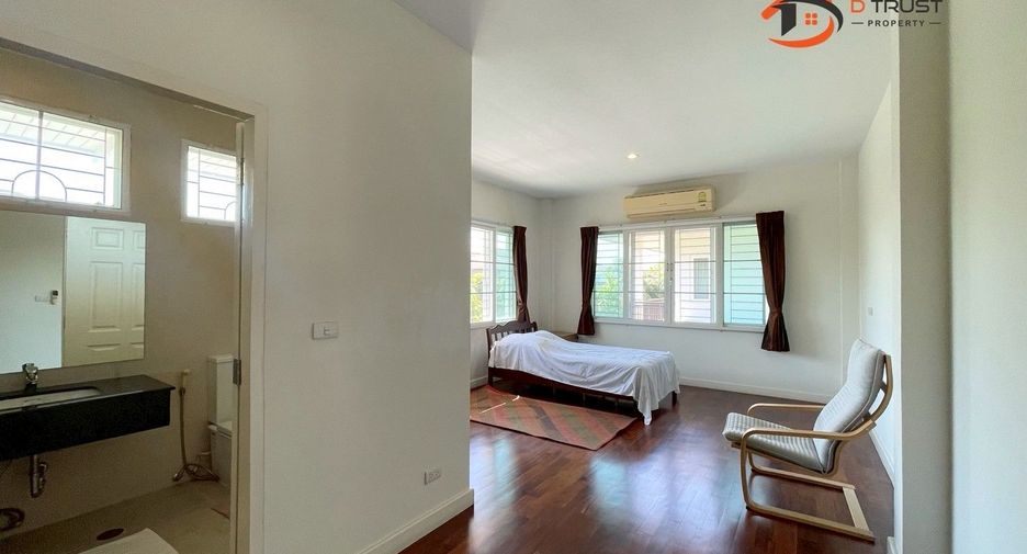 For sale 4 bedrooms house in Prawet, Bangkok